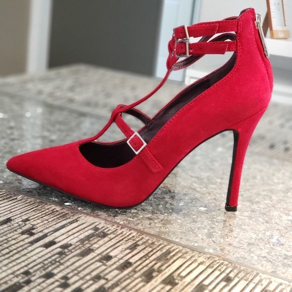 BCBGeneration Heel - Picture 4 of 6